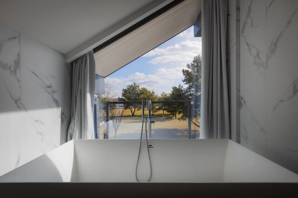 Mustafa Egemen Şener — apartment he built in Ukraine (6/21)