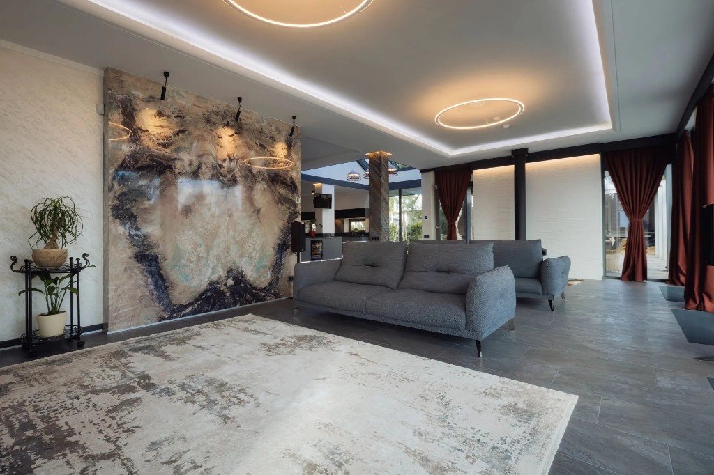 Mustafa Egemen Şener — apartment he built in Ukraine (8/21)