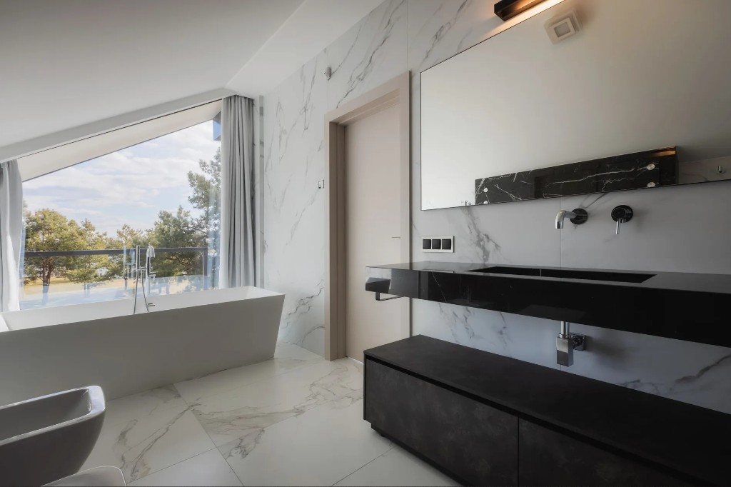 Mustafa Egemen Şener — apartment he built in Ukraine (15/21)
