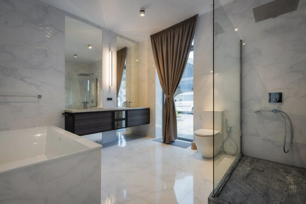 Mustafa Egemen Şener — apartment he built in Ukraine (19/21)